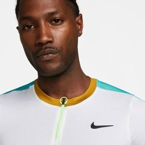 Nike Court Dri FIT Advantage Tennis Shirt Slim Fit - Picture 2 of 4